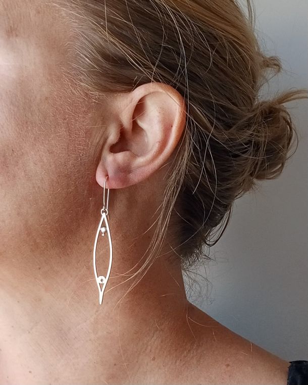 Boucles Elyan, boucles d’oreilles en argent fait main par Maryjou