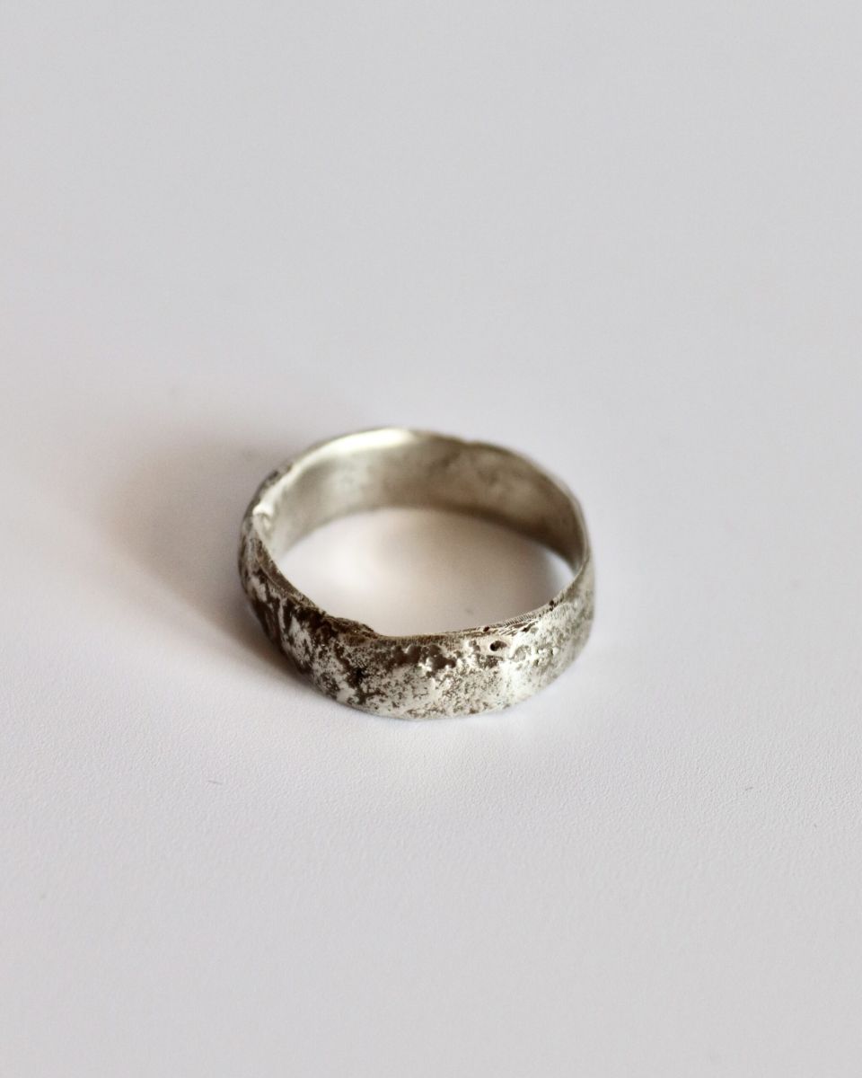 Bague l'Yrrégulière, bague en argent fait main par Maryjou — vue 3