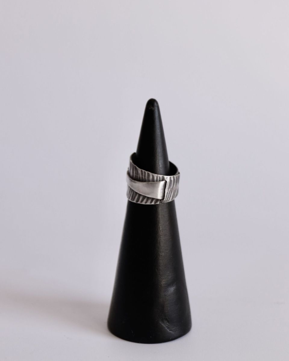 Bague Croisée, bague en argent fait main par Maryjou — vue 5