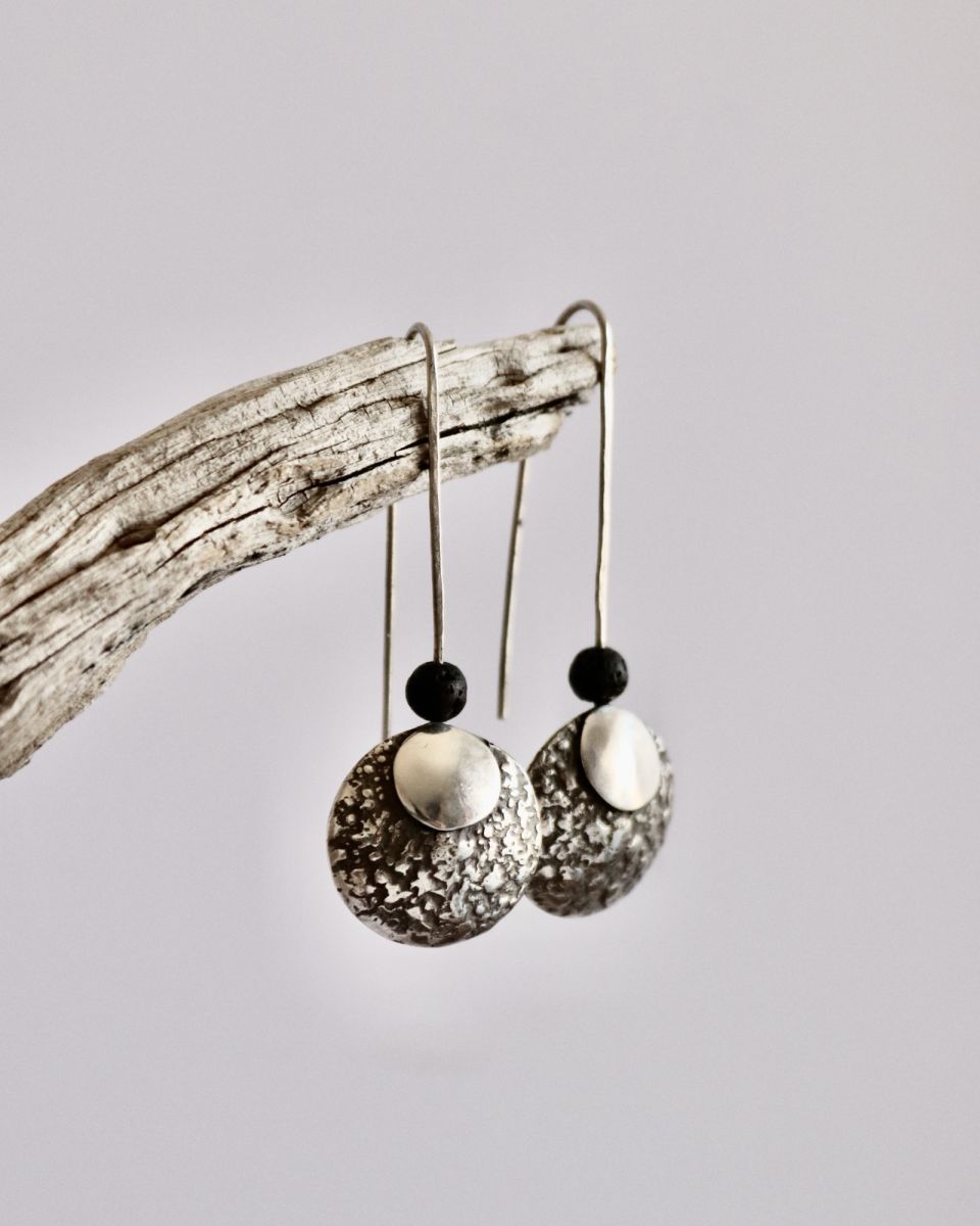 Boucles Tellura, boucles d’oreilles en argent fait main par Maryjou — vue 4