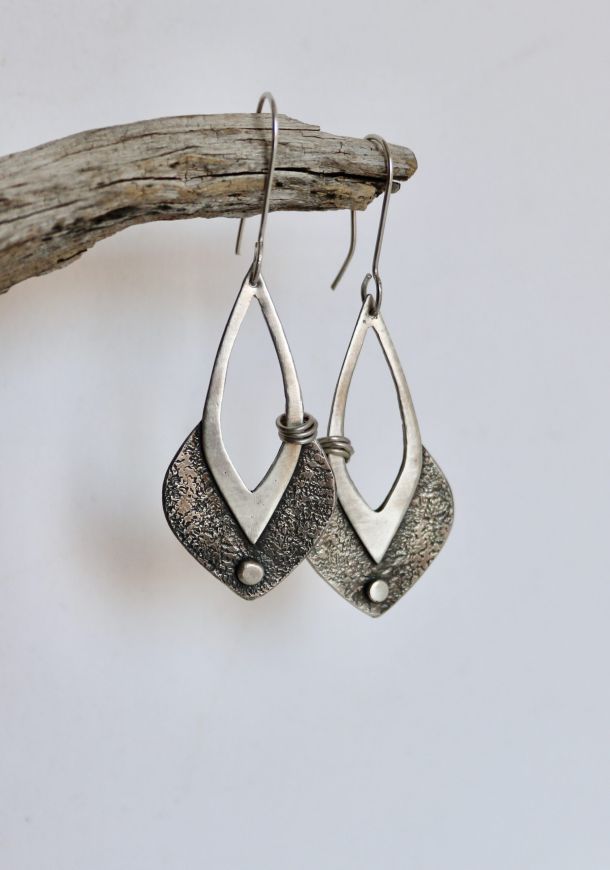 Boucles Arabesques, boucles d’oreilles en argent fait main par Maryjou