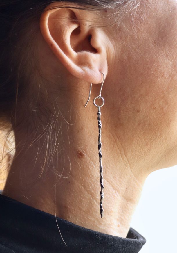 Boucles Lignes, boucles d’oreilles en argent fait main par Maryjou