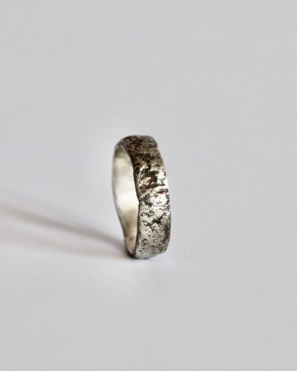 Bague l'Yrrégulière, bague en argent fait main par Maryjou