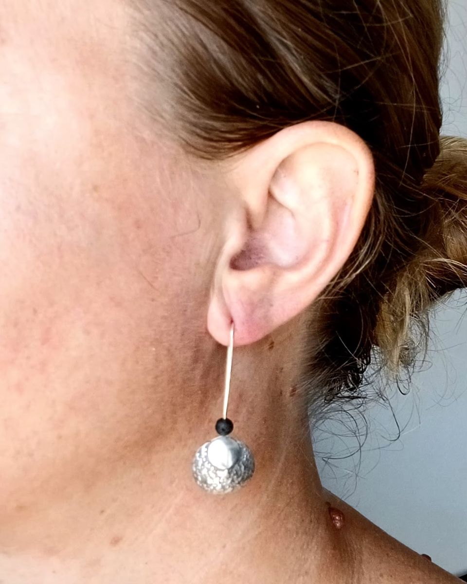 Boucles Tellura, boucles d’oreilles en argent fait main par Maryjou