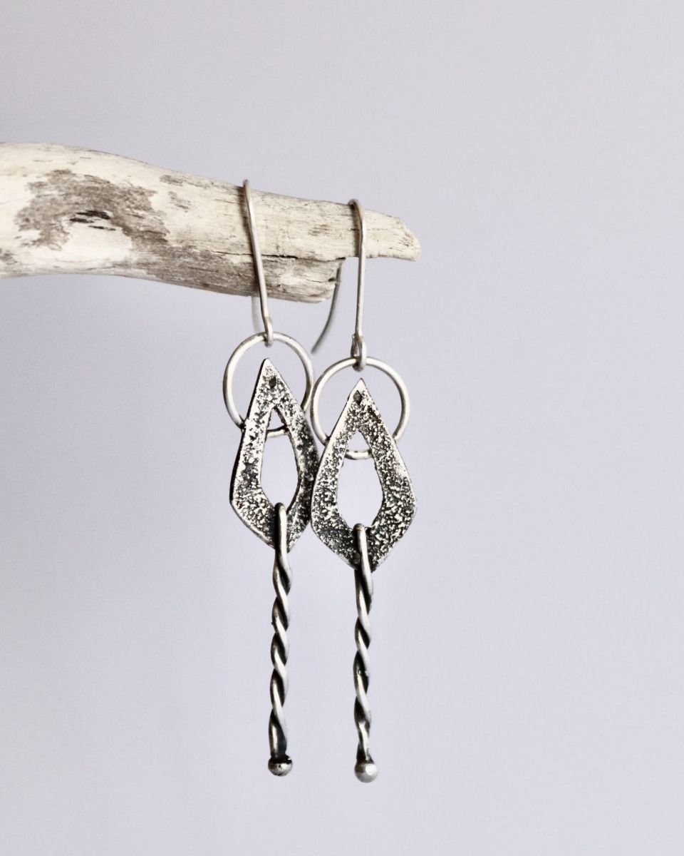Boucles kodé, boucles d’oreilles en argent fait main par Maryjou — vue 3