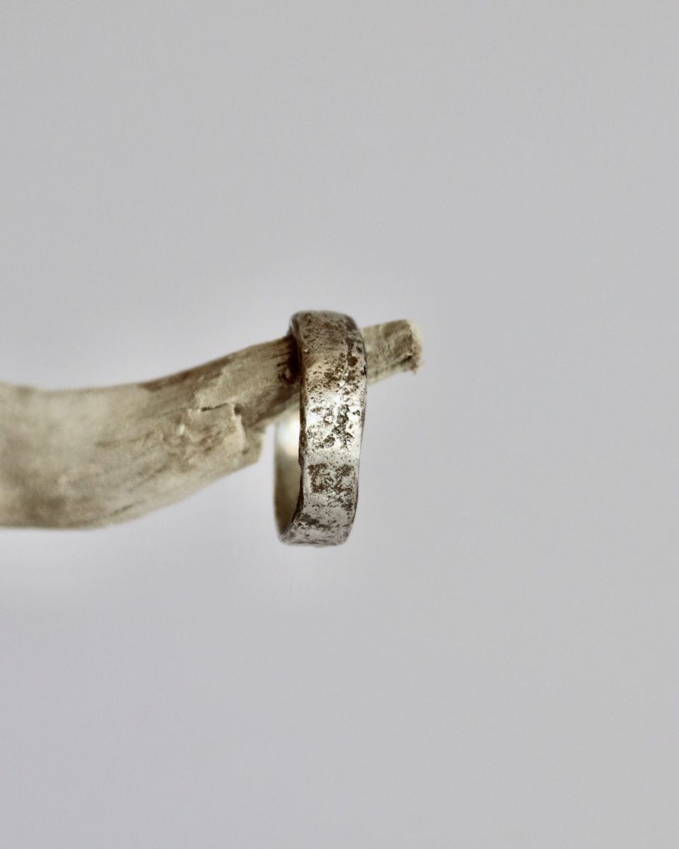 Bague l'Yrrégulière, bague en argent fait main par Maryjou — vue 4