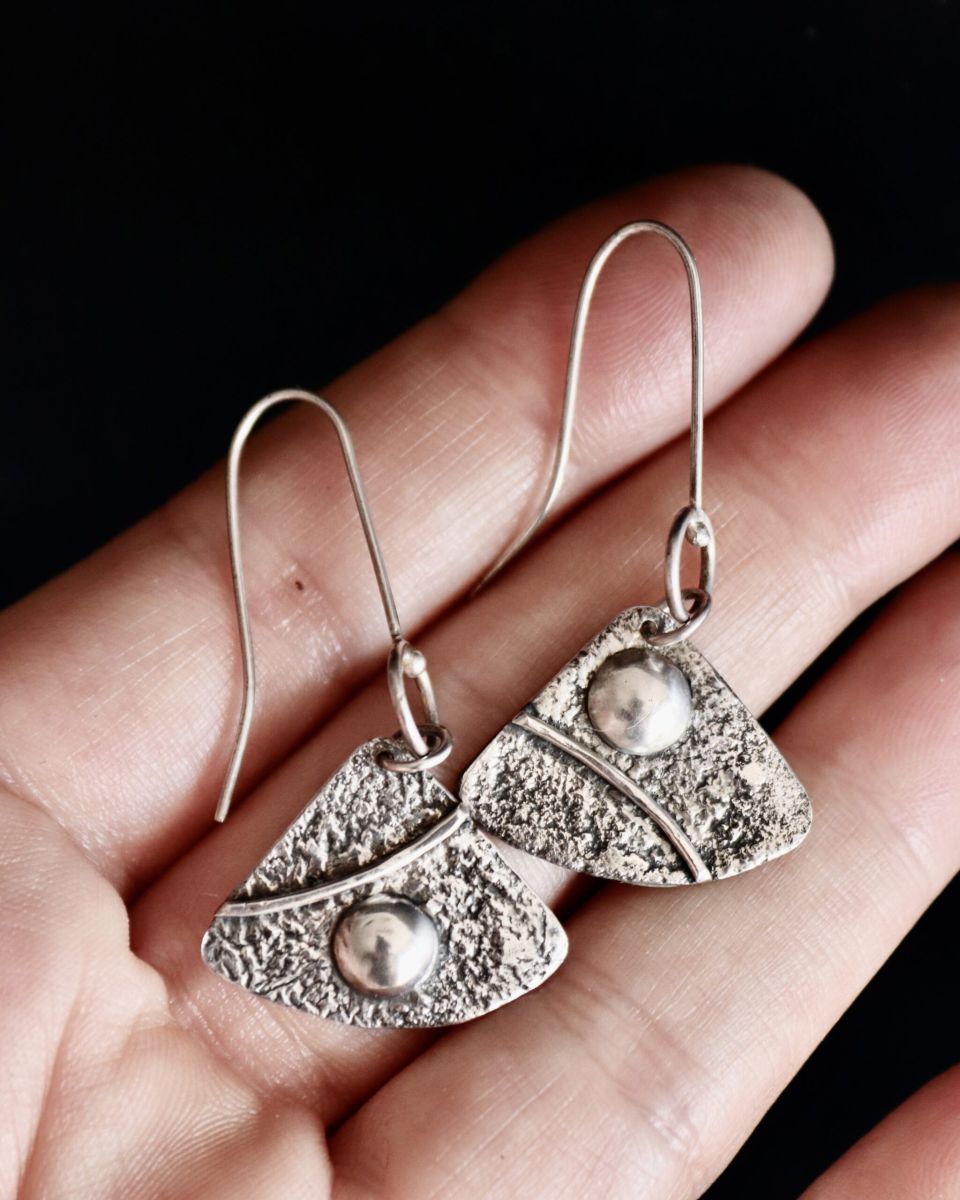 Boucles Arcane, boucles d’oreilles en argent fait main par Maryjou — vue 4