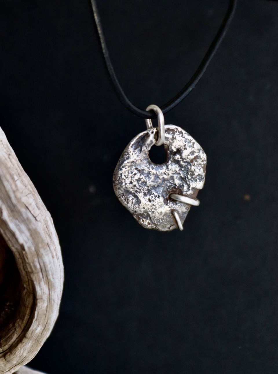 Pendentif Roc, pendentif en argent fait main par Maryjou — vue 3