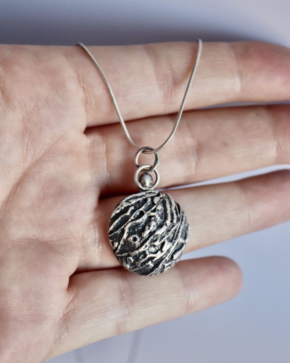 Pendentif Noy, pendentif en argent fait main par Maryjou — vue 4