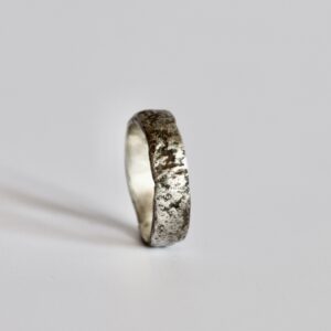 Bague l'Yrrégulière, bague en argent fait main par Maryjou
