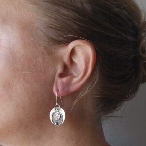 Boucles Eclypse, boucles d’oreilles en argent fait main par Maryjou