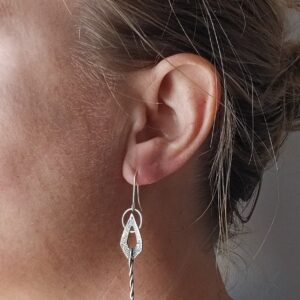 Boucles kodé, boucles d’oreilles en argent fait main par Maryjou