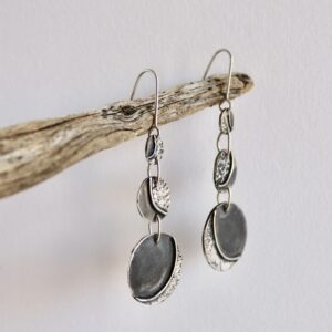 Boucles Lunes, boucles d’oreilles en argent fait main par Maryjou