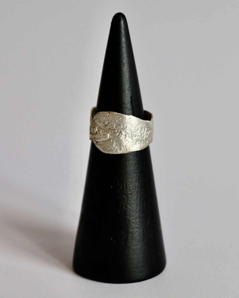 Bague pétale, bague en argent fait main par Maryjou — vue 3