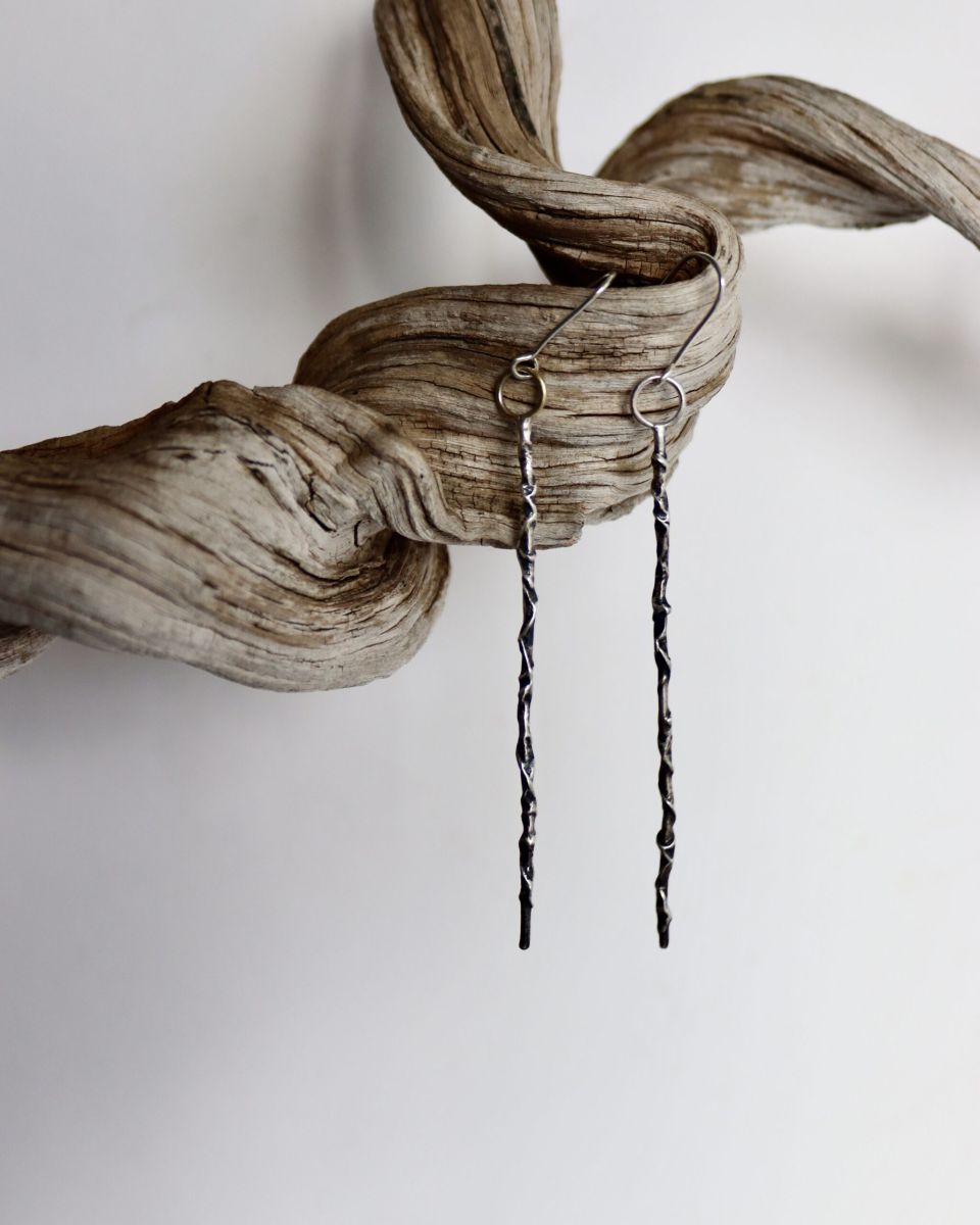 Boucles Lignes 4 Boucles Lignes, boucles d’oreilles en argent fait main par Maryjou — vue 4