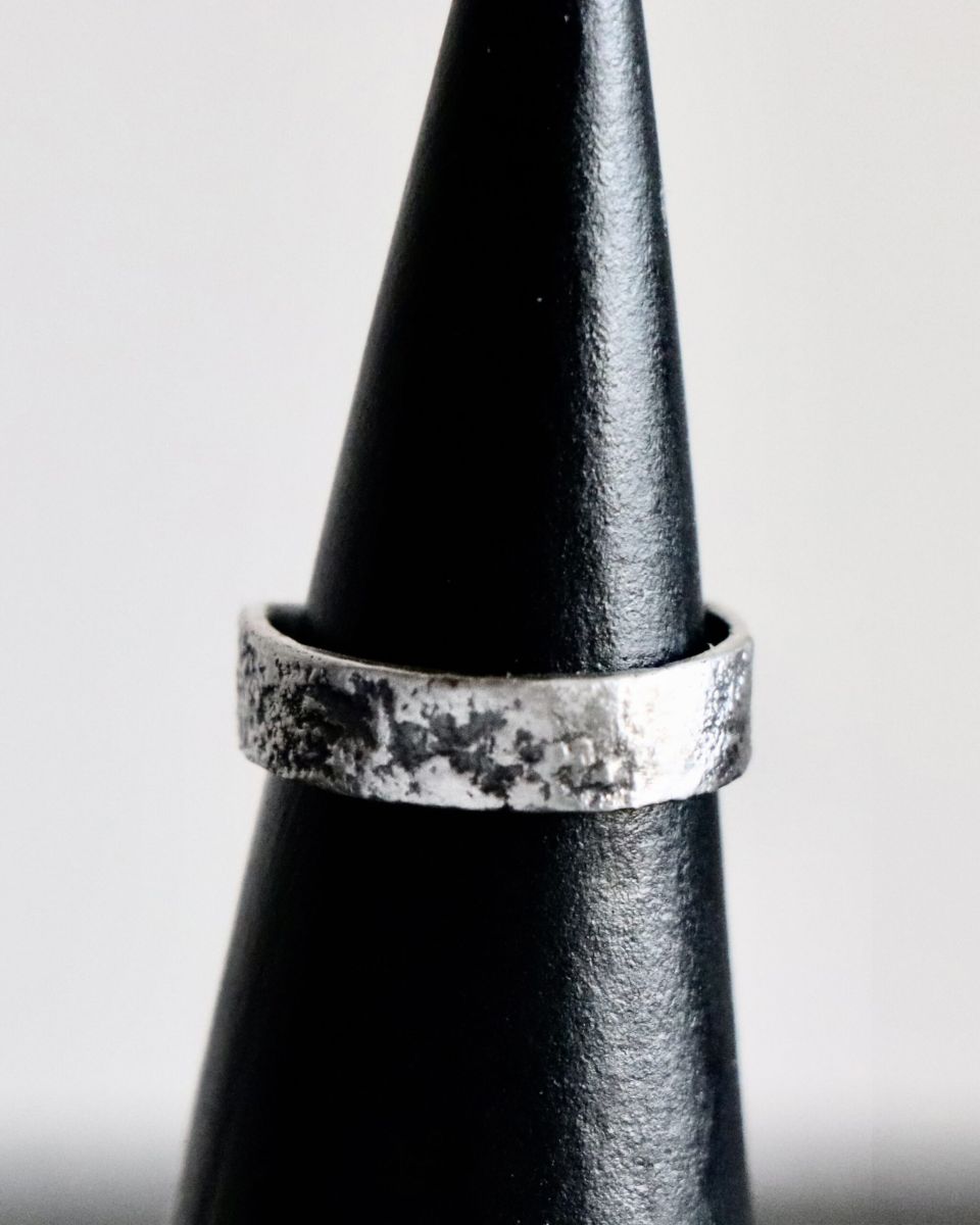 Bague ruban, bague en argent fait main par Maryjou — vue 4