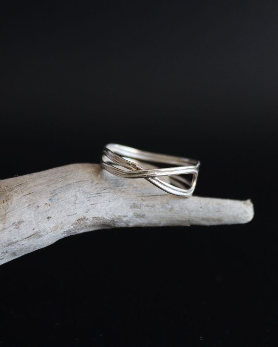 Bague boucle 6 Bague boucle, bague en argent fait main par Maryjou — vue 6