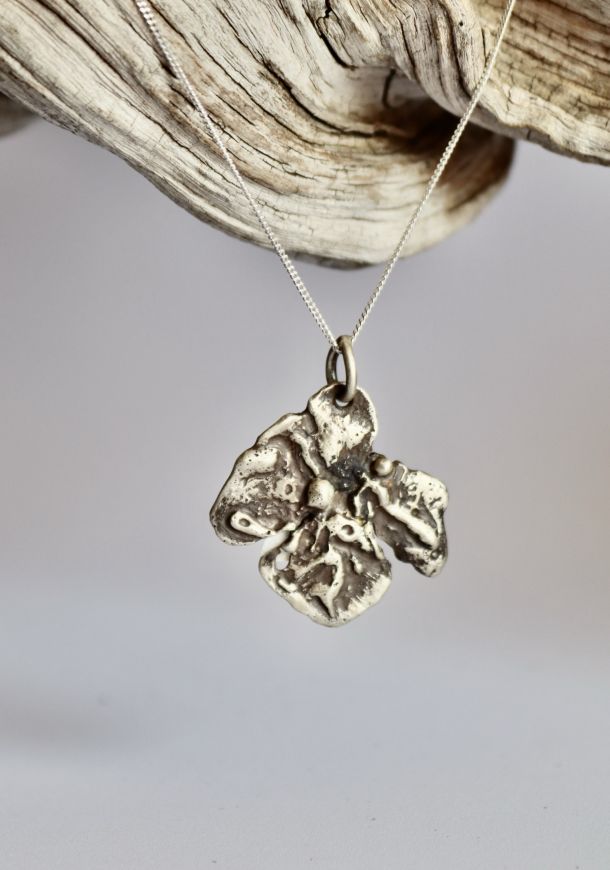 Pendentif Vygne, pendentif en argent fait main par Maryjou