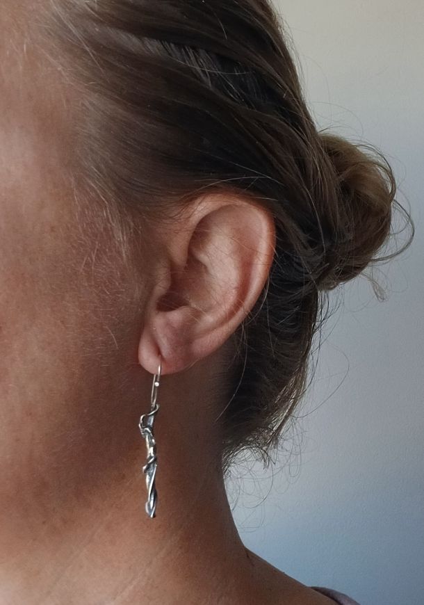 Boucles Lelyane, boucles d’oreilles en argent fait main par Maryjou
