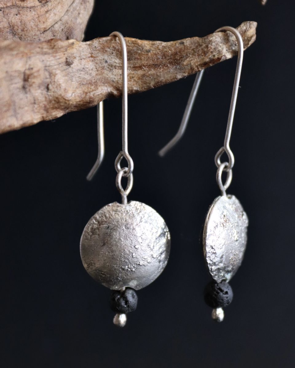 Boucles Soucoupes, boucles d’oreilles en argent fait main par Maryjou — vue 3