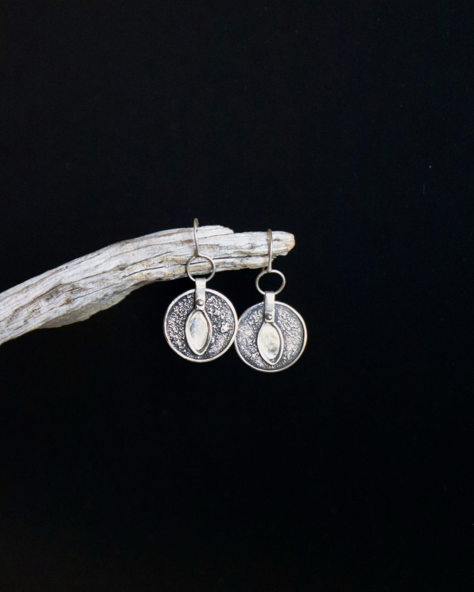 Boucles Phaos, boucles d’oreilles en argent fait main par Maryjou — vue 3