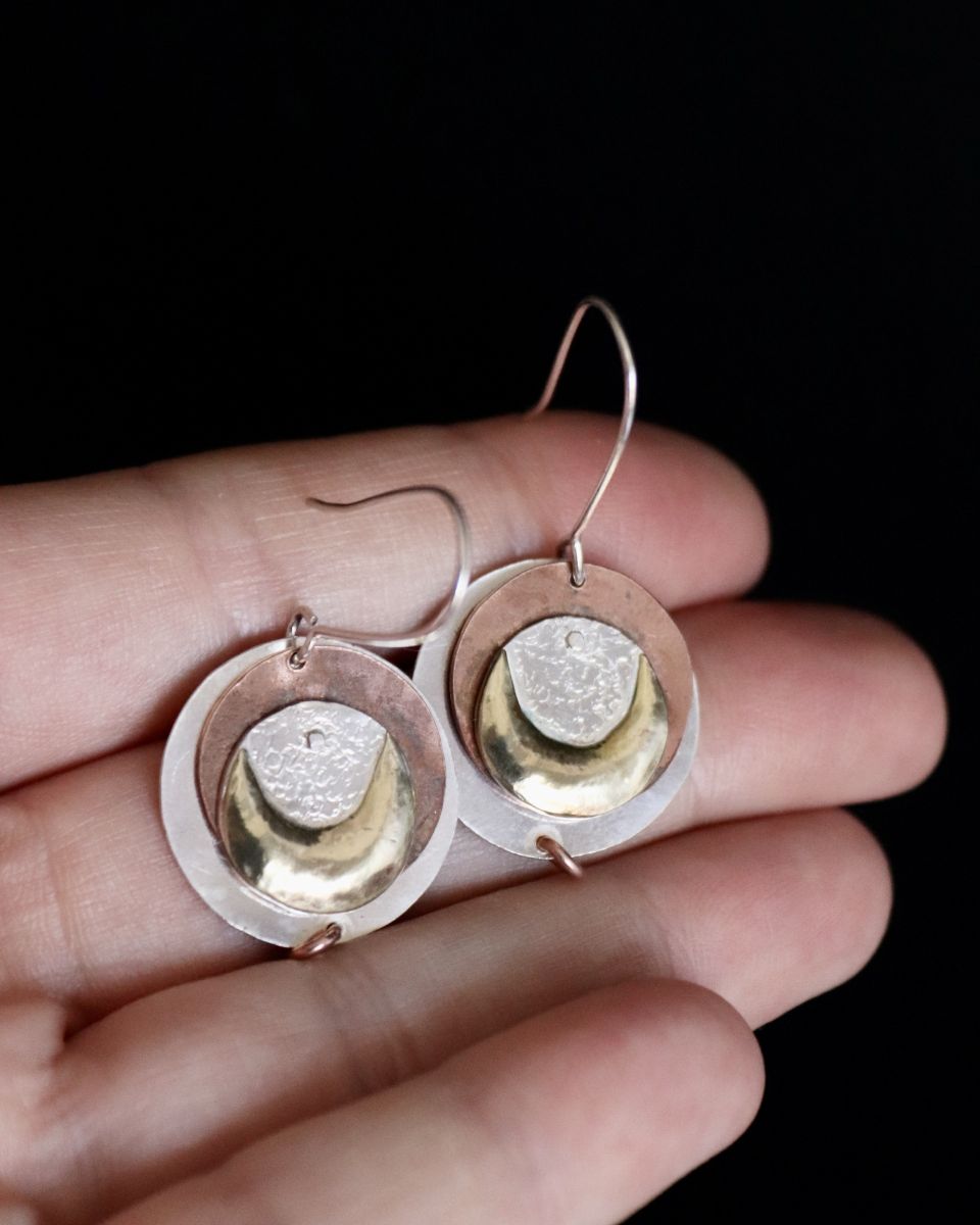 Boucles Lunéis, boucles d’oreilles en argent fait main par Maryjou — vue 5