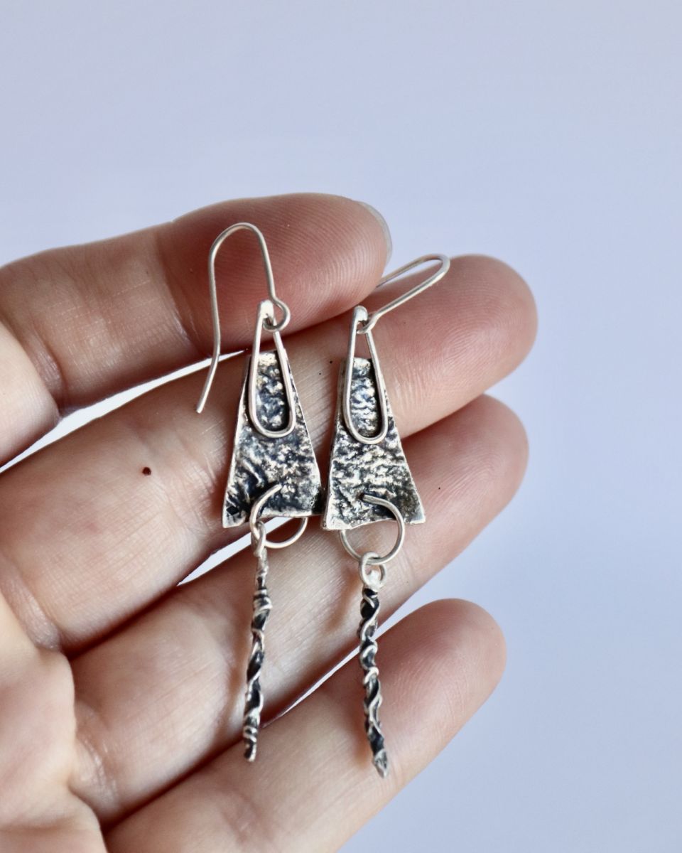 Boucles Zéphyr, boucles d’oreilles en argent fait main par Maryjou — vue 5