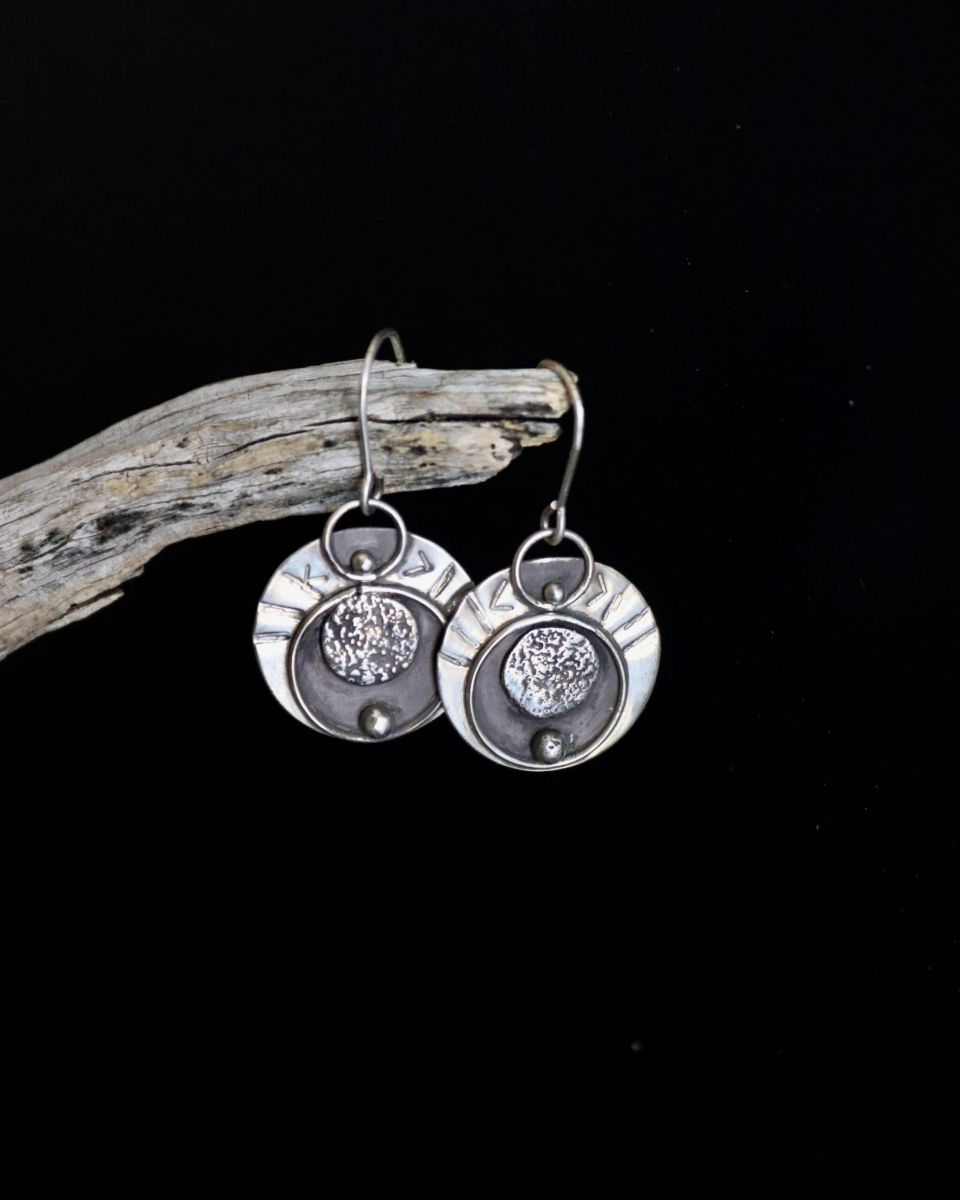 Boucles Eclypse, boucles d’oreilles en argent fait main par Maryjou — vue 3
