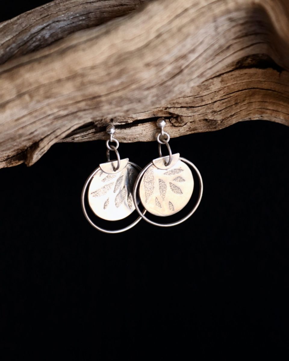 Boucles Hybrides Thallo, boucles d’oreilles en argent fait main par Maryjou — vue 4