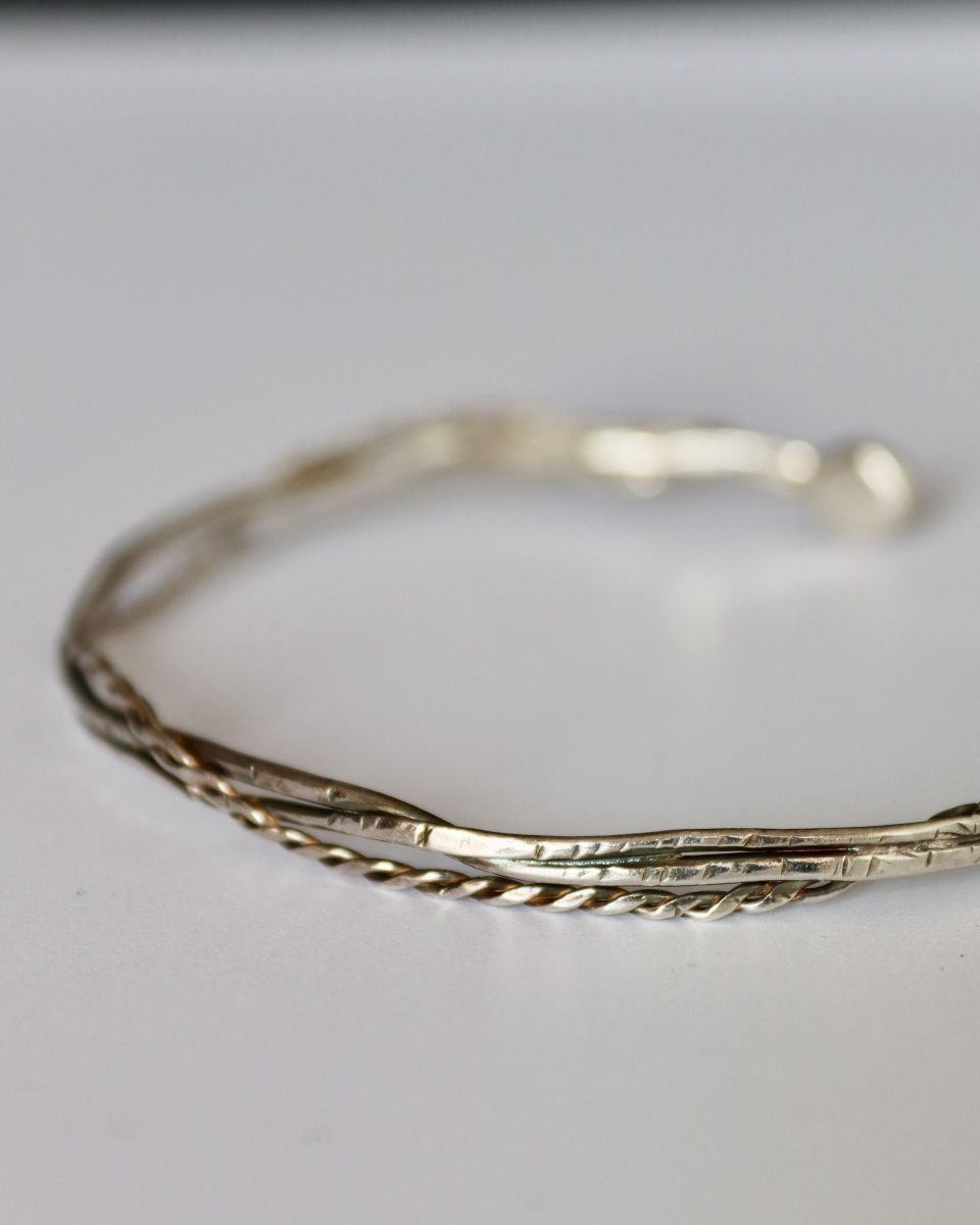 Bracelet entrelacs, bracelet en argent fait main par Maryjou — vue 4