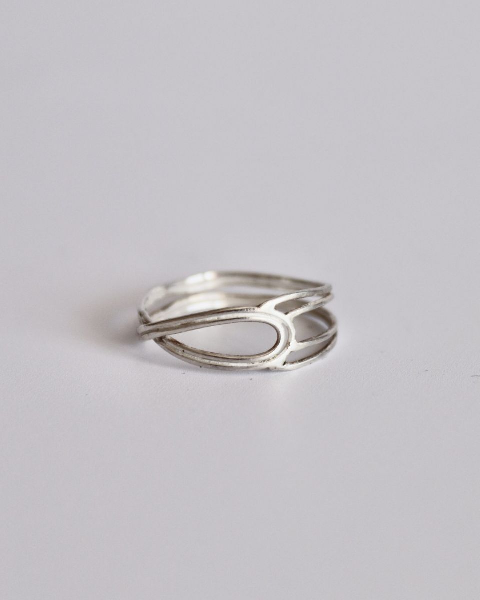 Bague boucle 1 Bague boucle, bague en argent fait main par Maryjou