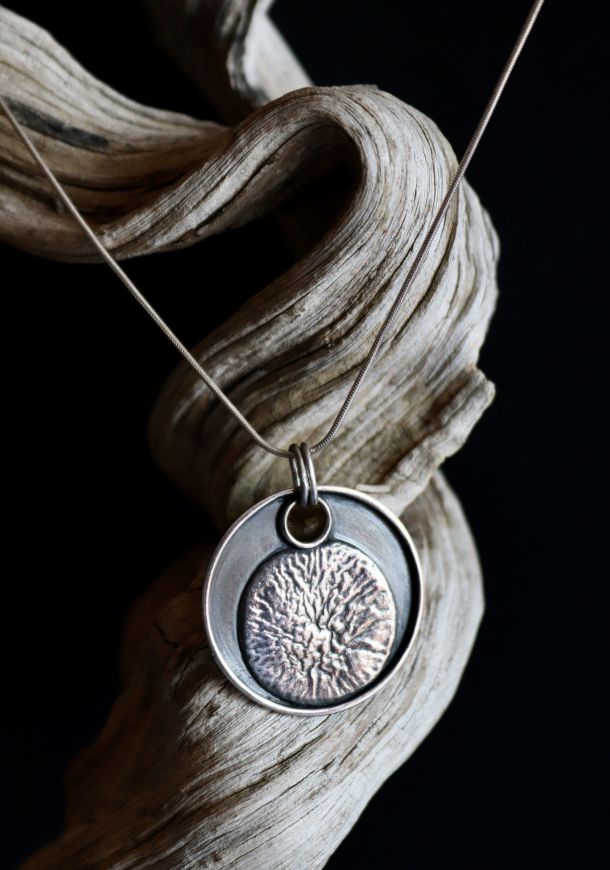 Pendentif soleye noir, pendentif en argent fait main par Maryjou