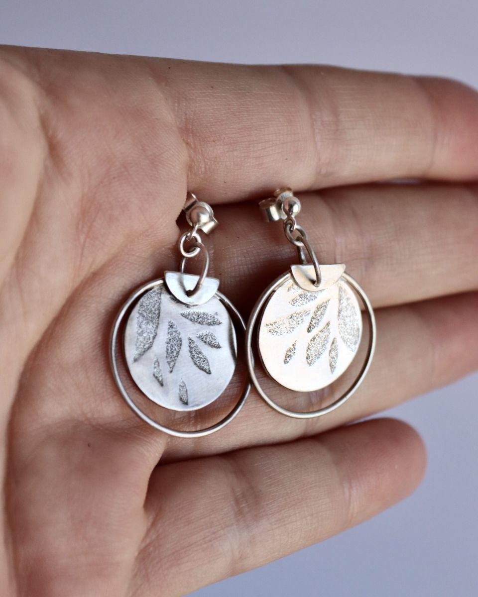 Boucles Hybrides Thallo 5 Boucles Hybrides Thallo, boucles d’oreilles en argent fait main par Maryjou — vue 5