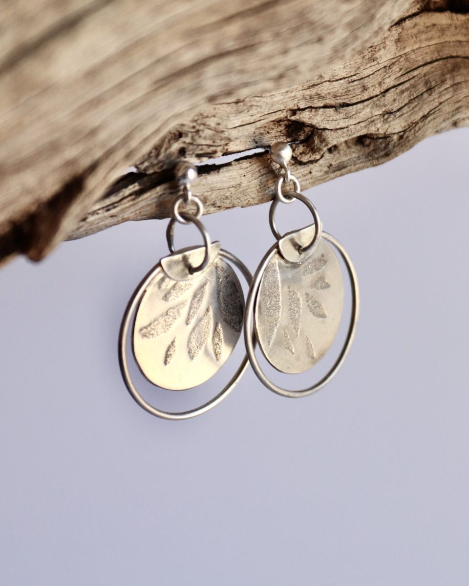 Boucles Hybrides Thallo 2 Boucles Hybrides Thallo, boucles d’oreilles en argent fait main par Maryjou — vue 2