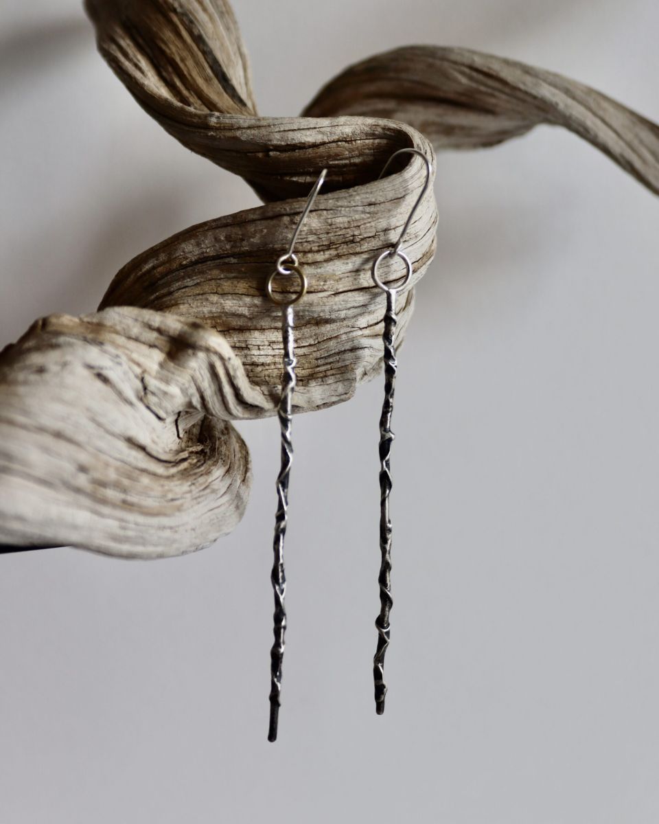 Boucles Lignes 1 Boucles Lignes, boucles d’oreilles en argent fait main par Maryjou — vue 2