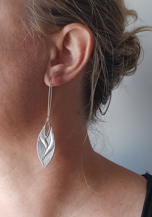 Boucles Liora, boucles d’oreilles en argent fait main par Maryjou