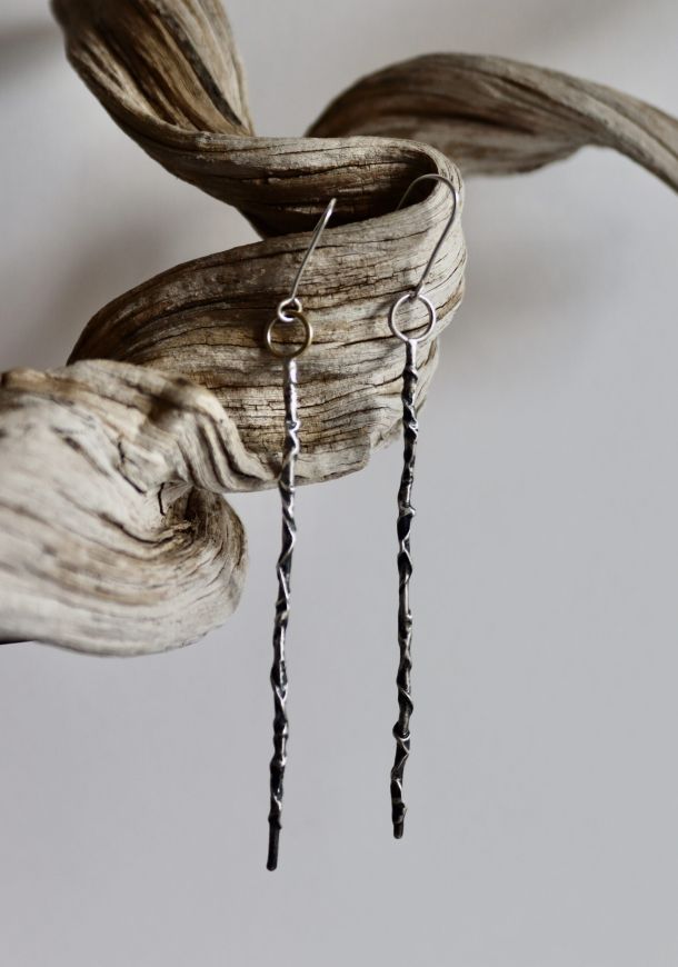 Boucles Lignes, boucles d’oreilles en argent fait main par Maryjou — vue 2