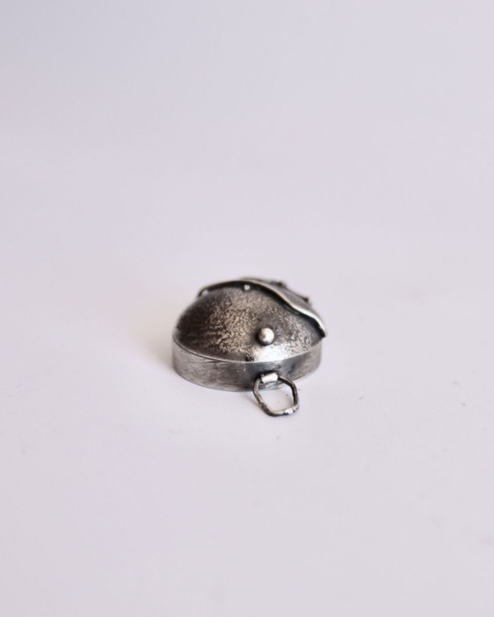 Boîte Dôme 5 Boîte Dôme, objet en argent fait main par Maryjou — vue 5