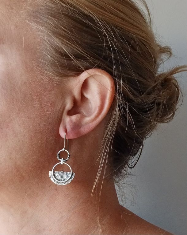 Boucles Equylibre, boucles d’oreilles en argent fait main par Maryjou