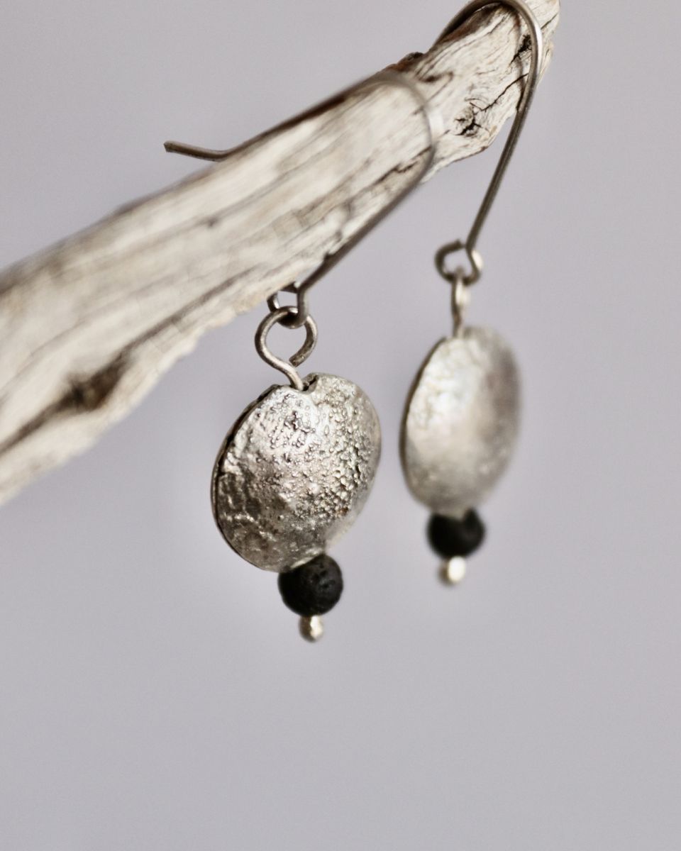 Boucles Soucoupes, boucles d’oreilles en argent fait main par Maryjou — vue 4