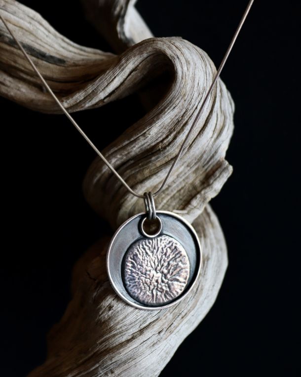 Pendentif soleye noir, pendentif en argent fait main par Maryjou