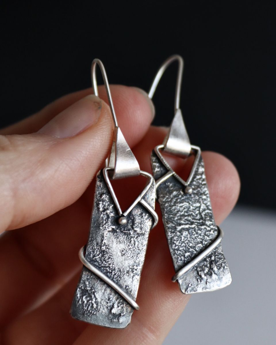 Boucles traverse 3 Boucles traverse, boucles d’oreilles en argent fait main par Maryjou — vue 3